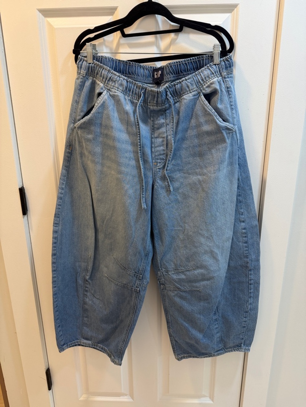 GAP Mid rise ultra soft horseshoe jeans